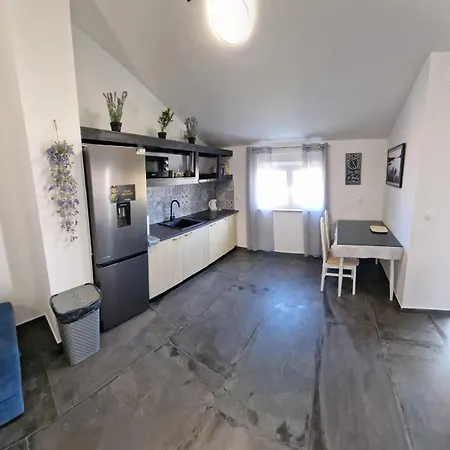 Island Chill One Apartment *
