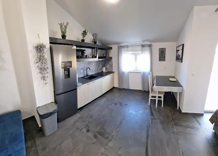 Island Chill One Apartment *