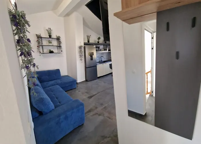 Island Chill One Apartment Kali